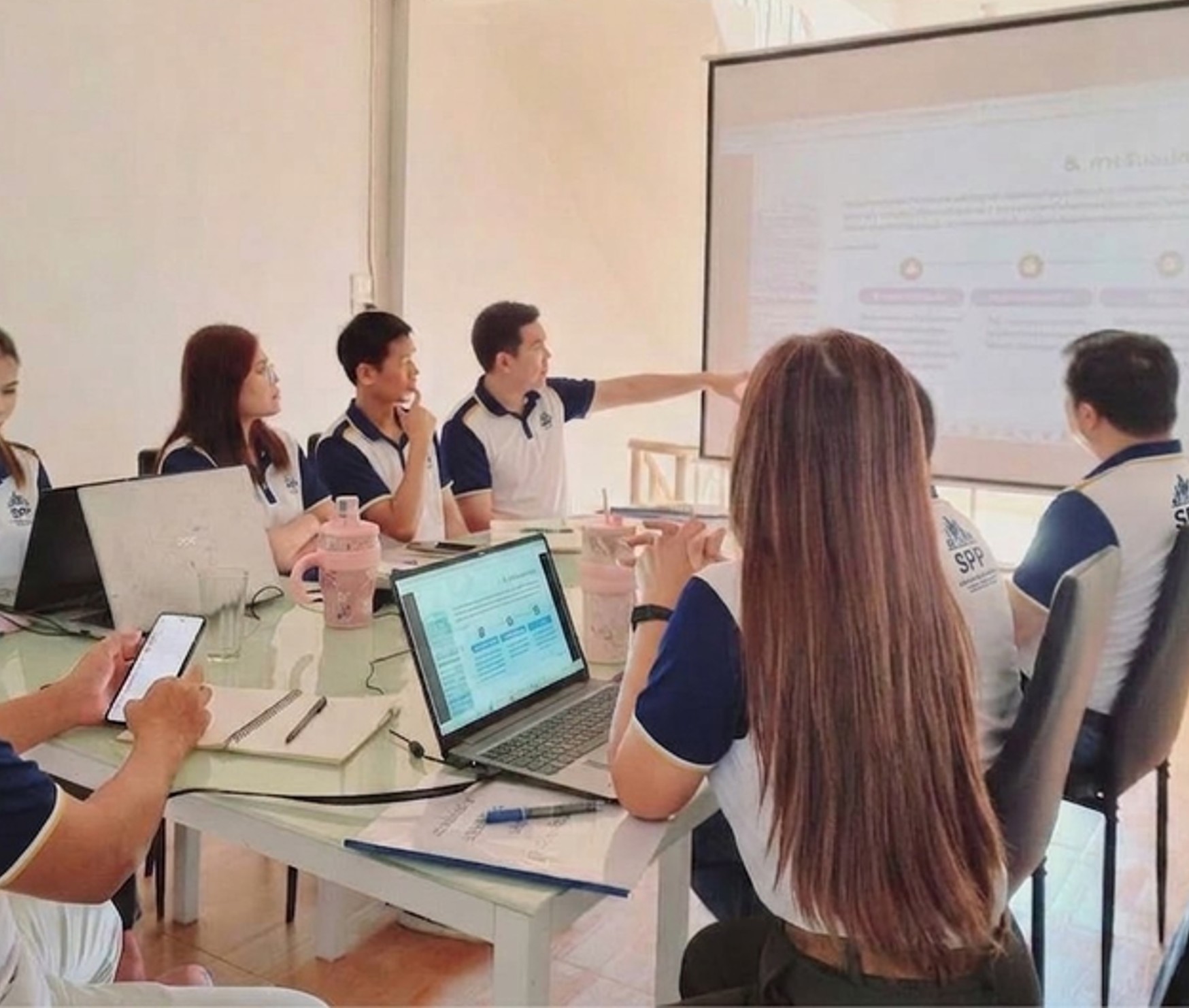 ประชุมทีมฝ่ายบริหาร 1